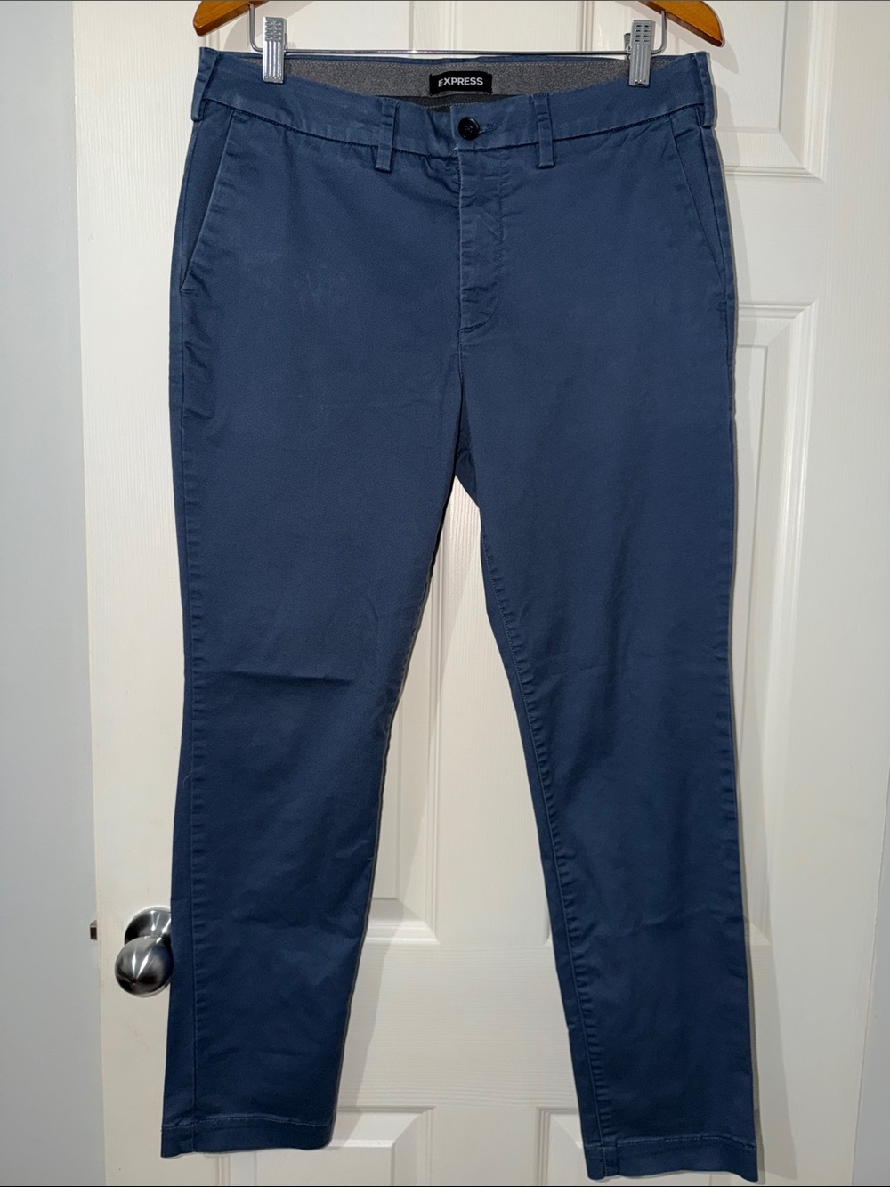 Express Men’s Hyper Stretch Chino Pants
Size 31 x 30 Skinny